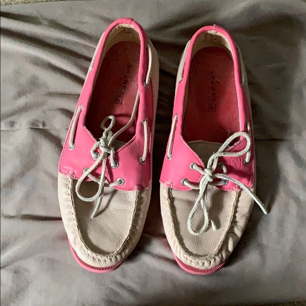 SPERRY boat show. Worn lightly. Size W10